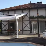 La Résinière De Pirique 3*